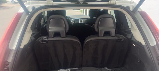 Photo of 2023 Crystal White Volvo XC90