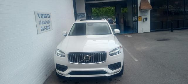 Photo of 2023 Crystal White Volvo XC90