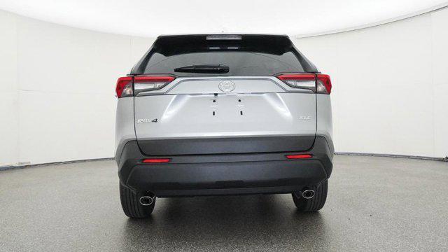 Photo of 2025 Silver Sky Metallic Toyota RAV4