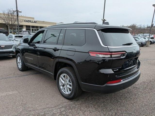 Photo of 2025 Diamond Black Jeep Grand Cherokee L