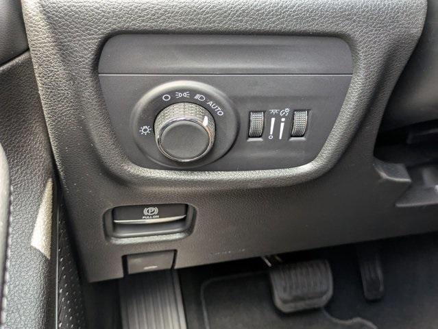 Photo of 2025 Velvet Red Pearlcoat Jeep Grand Cherokee L