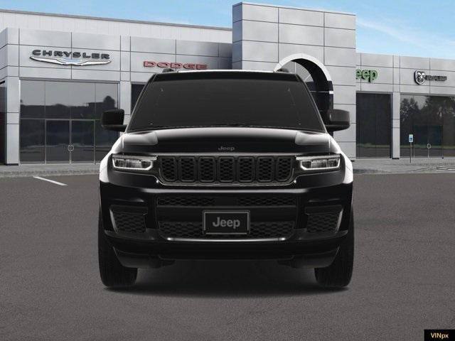 Photo of 2025 Diamond Black Jeep Grand Cherokee L