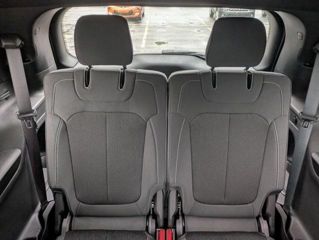 Photo of 2025 Silver Zynith Jeep Grand Cherokee L
