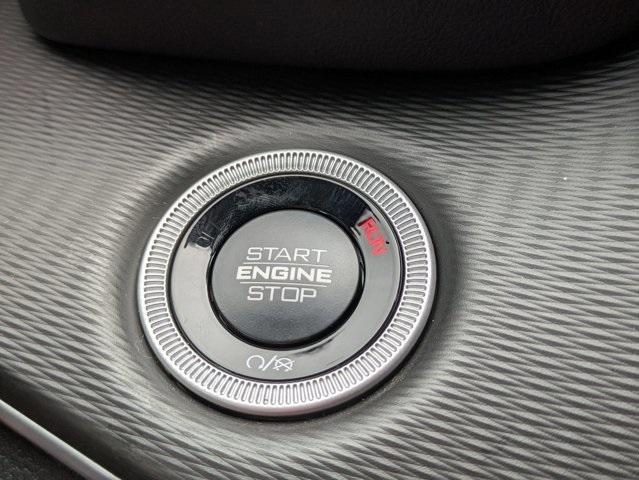 Photo of 2025 Silver Zynith Jeep Grand Cherokee L