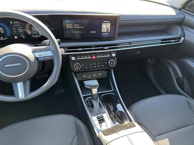 Photo of 2026 Shimmering Silver Hyundai TUCSON