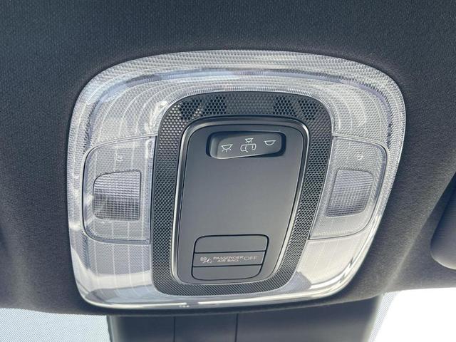Photo of 2025 Amazon Gray Hyundai ELANTRA
