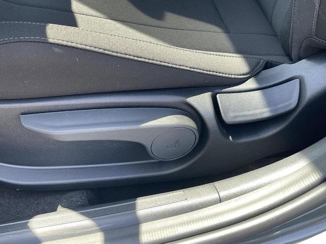 Photo of 2025 Amazon Gray Hyundai ELANTRA