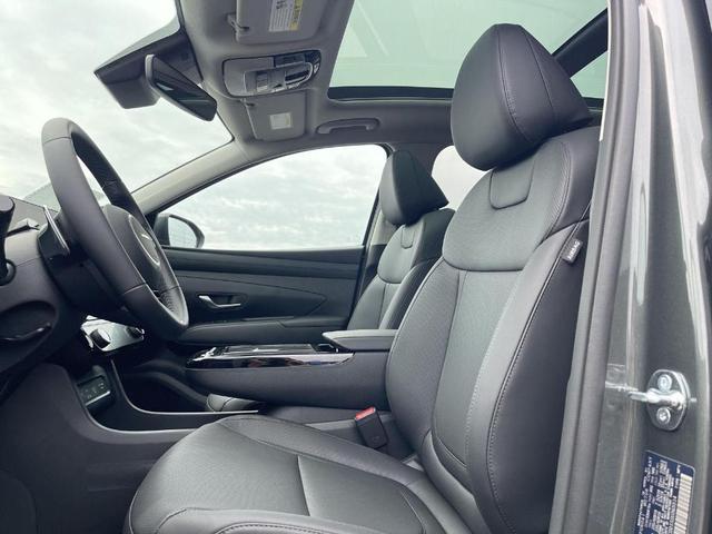 Photo of 2025 Amazon Gray Hyundai TUCSON Hybrid