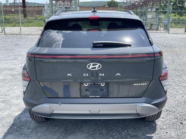 Photo of 2026 Gray Pearl Hyundai KONA
