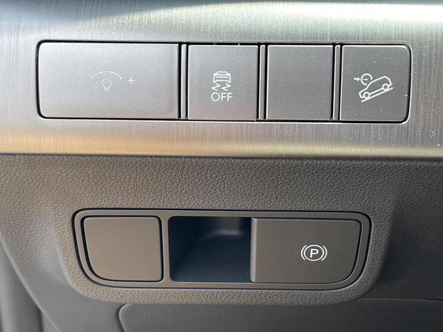 Photo of 2026 Gray Pearl Hyundai KONA