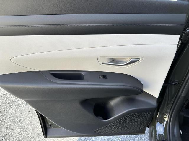Photo of 2026 Green Hyundai TUCSON