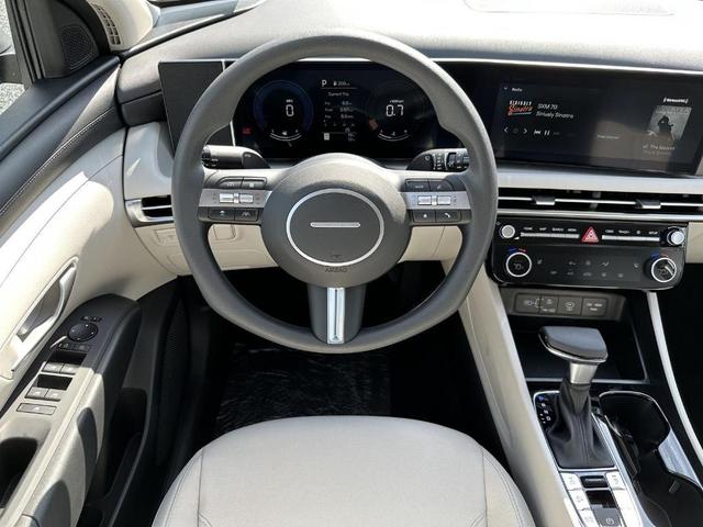 Photo of 2026 Green Hyundai TUCSON