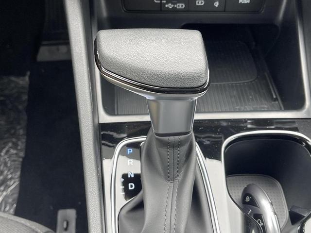 Photo of 2025 Shimmering Silver Hyundai TUCSON