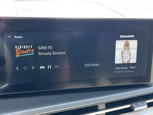 Photo of 2026 Green Hyundai SANTA FE HEV