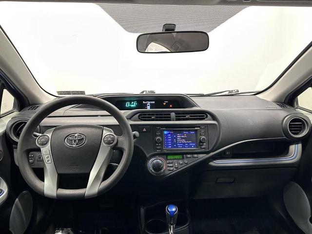 Photo of 2013 Blue Streak Metallic Toyota Prius c