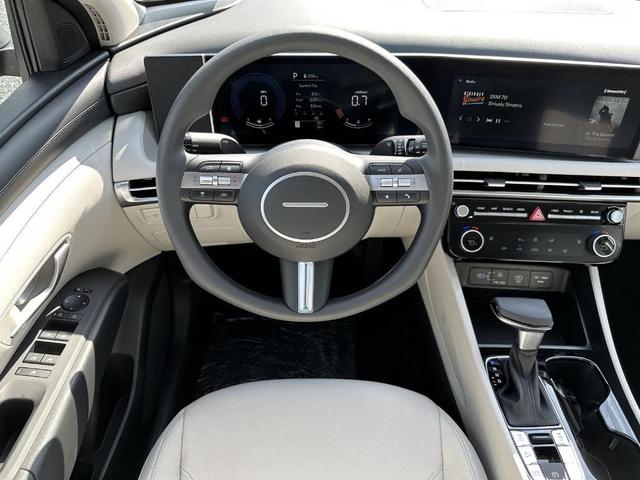 Photo of 2026 Green Hyundai TUCSON