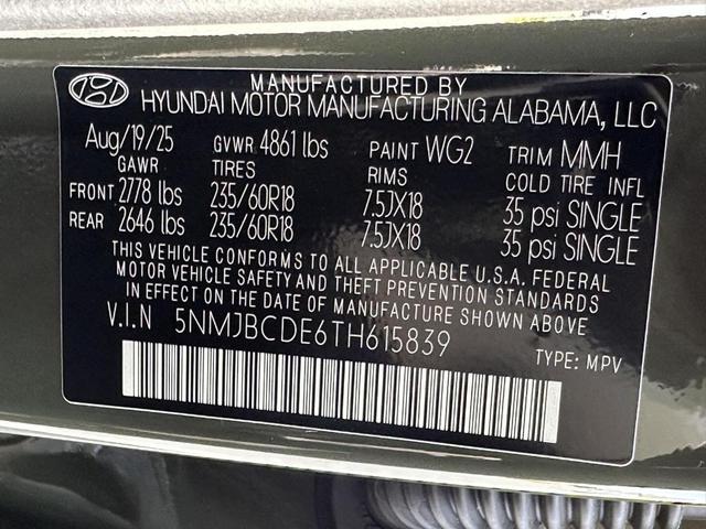 Photo of 2026 Green Hyundai TUCSON