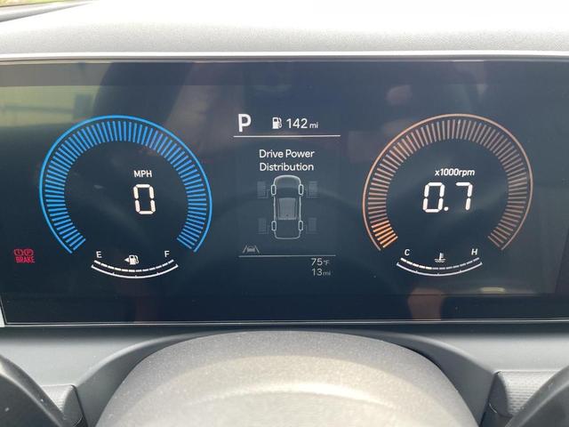 Photo of 2025 Green Hyundai SANTA CRUZ