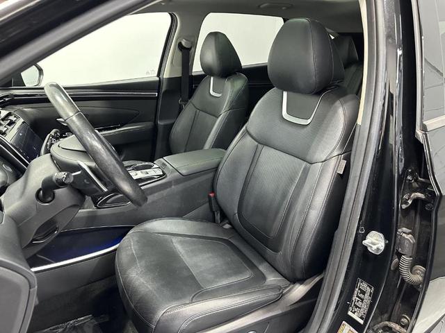 Photo of 2022 Phantom Black Hyundai TUCSON