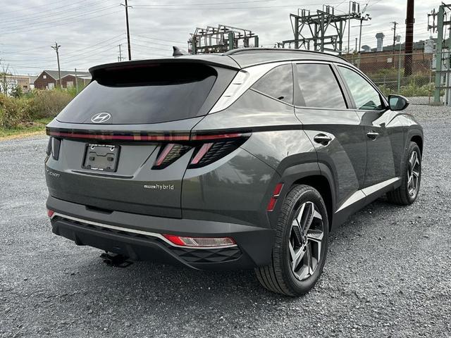 Photo of 2022 Amazon Gray Hyundai TUCSON Hybrid