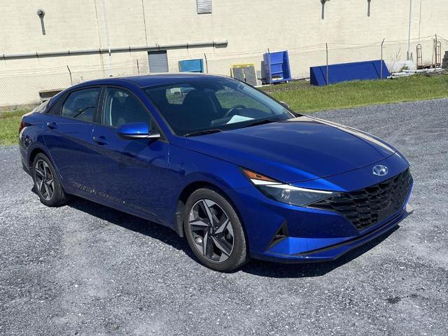 Photo of 2023 Intense Blue Hyundai ELANTRA