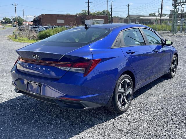 Photo of 2023 Intense Blue Hyundai ELANTRA