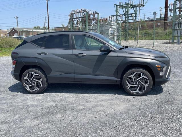 Photo of 2026 Gray Pearl Hyundai KONA