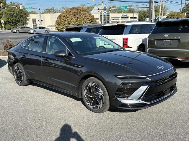 Photo of 2026 Portofino Gray Hyundai SONATA