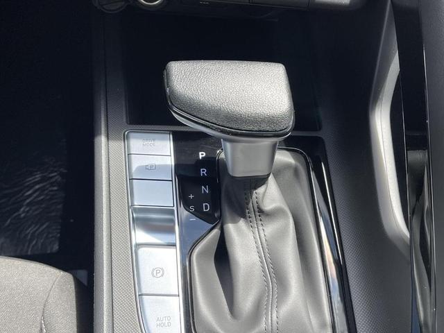 Photo of 2025 Amazon Gray Hyundai ELANTRA HEV