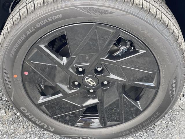 Photo of 2026 Cyber Gray Metallic Hyundai KONA