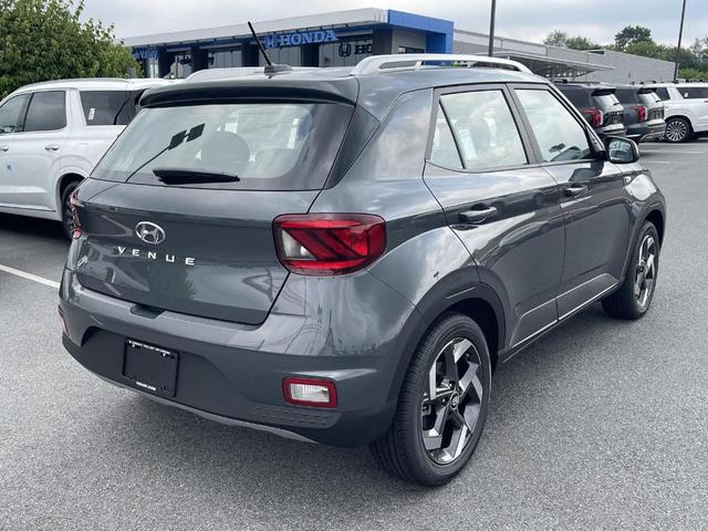 Photo of 2025 Gray Hyundai VENUE