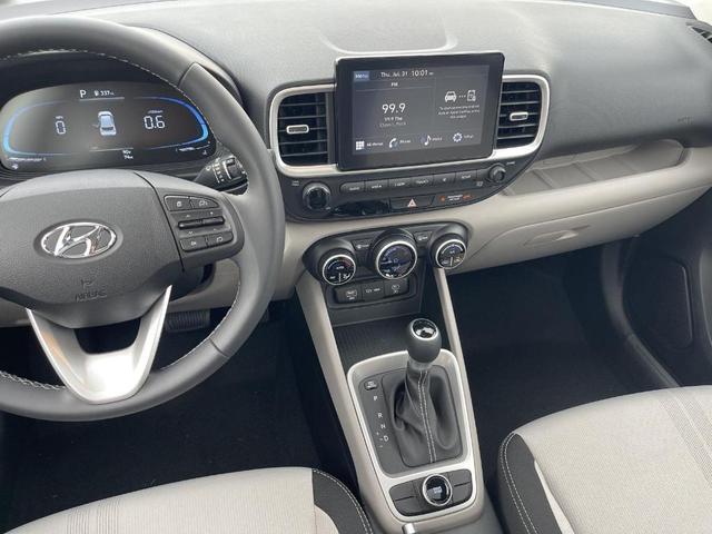 Photo of 2025 Gray Hyundai VENUE