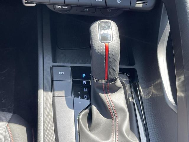 Photo of 2025 Metal Hyundai ELANTRA