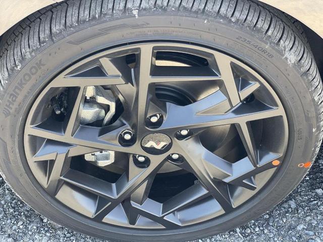 Photo of 2025 Metal Hyundai ELANTRA