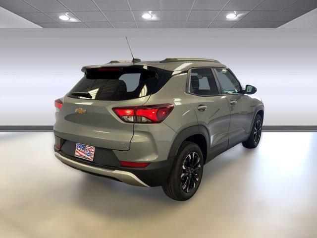 Photo of 2023 Sterling Gray Metallic Chevrolet Trailblazer