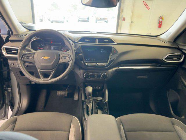 Photo of 2023 Sterling Gray Metallic Chevrolet Trailblazer
