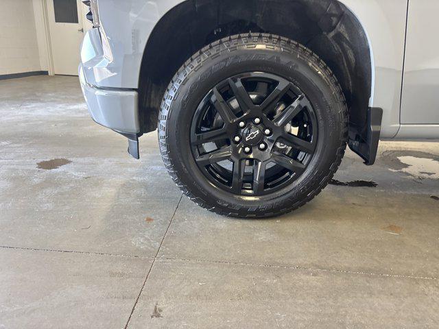 Photo of 2025 Slate Gray Metallic Chevrolet Silverado 1500