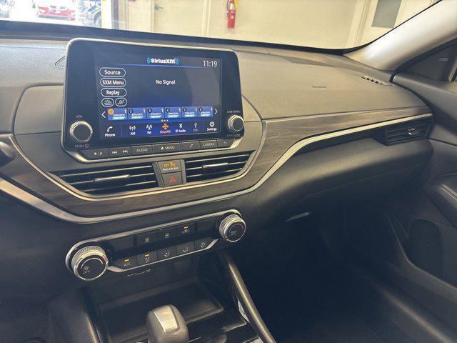 Photo of 2024 Gun Metallic Nissan Altima