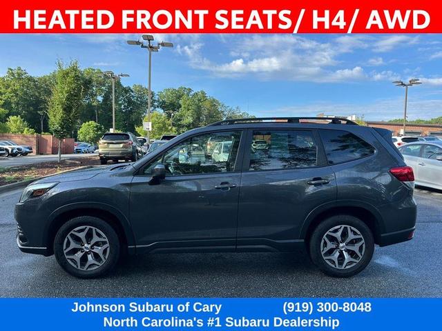 Photo of 2024 Magnetite Gray Metallic Subaru Forester