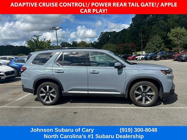Photo of 2025 Sonic Gray Pearl Honda Pilot