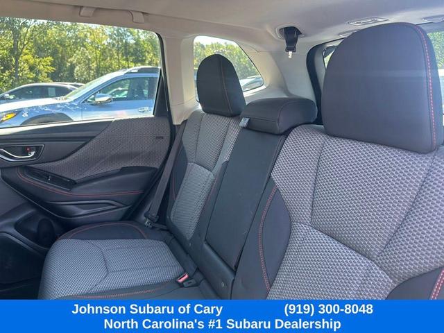 Photo of 2023 Crystal White Pearl Subaru Forester