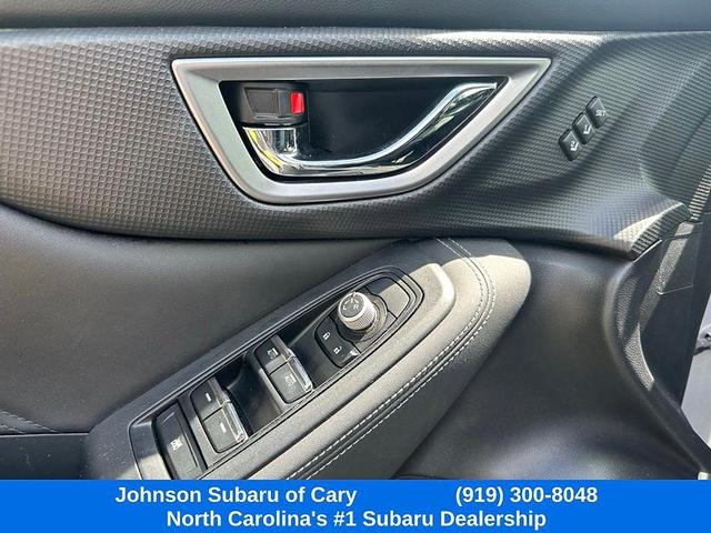 Photo of 2020 Ice Silver Metallic Subaru Forester