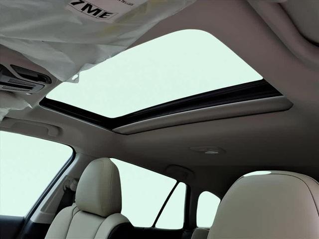Photo of 2025 Crystal White Pearl Subaru Outback