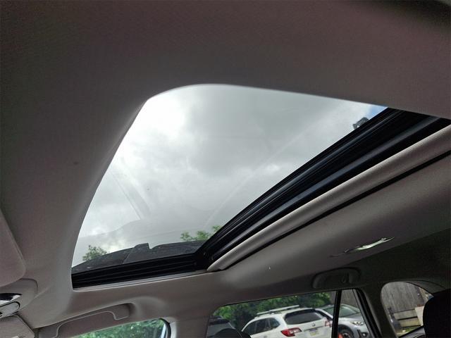 Photo of 2022 Ice Silver Metallic Subaru Outback