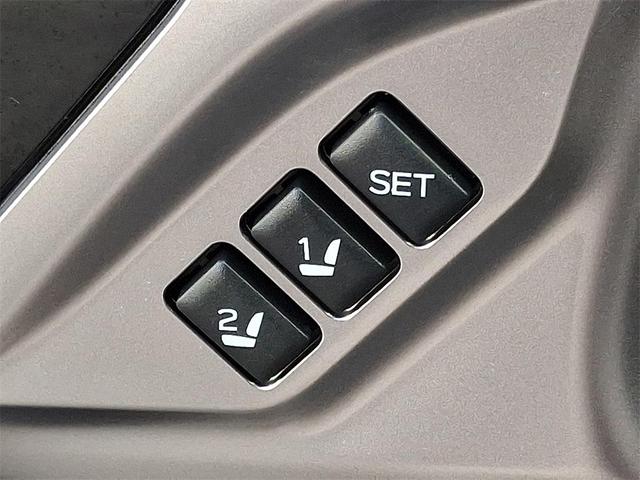 Photo of 2024 Magnetite Gray Metallic Subaru Outback