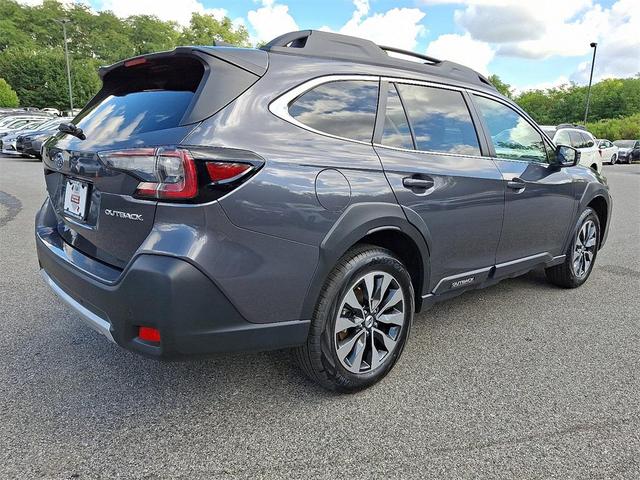 Photo of 2024 Magnetite Gray Metallic Subaru Outback