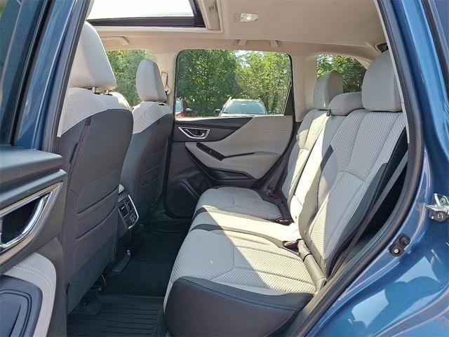 Photo of 2020 Horizon Blue Pearl Subaru Forester