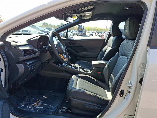 Photo of 2024 Crystal White Pearl Subaru Crosstrek
