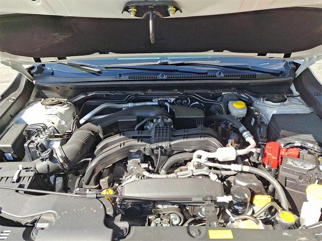 Photo of 2024 Crystal White Pearl Subaru Crosstrek
