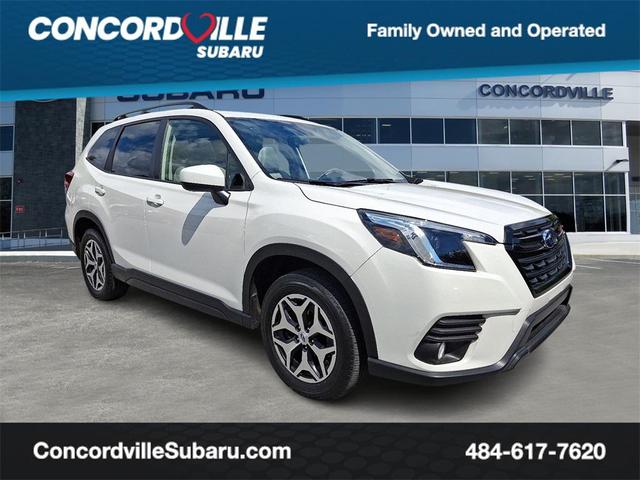 Photo of 2023 Crystal White Pearl Subaru Forester